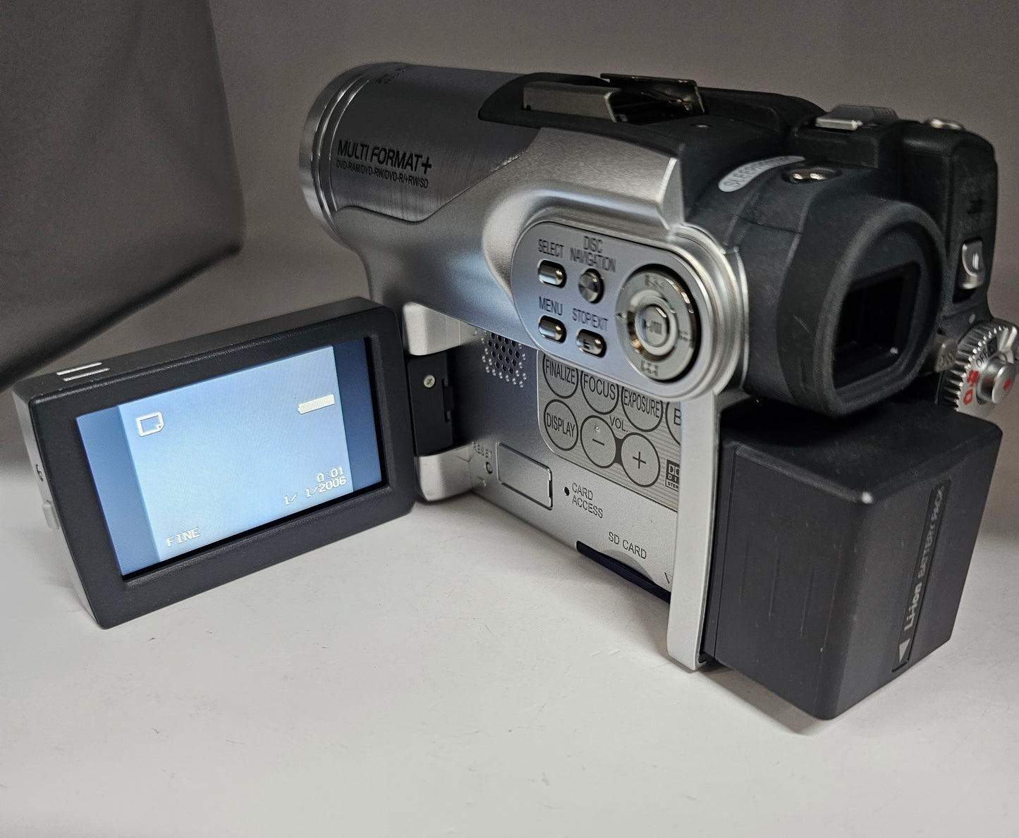 Hitachi video camera recorder