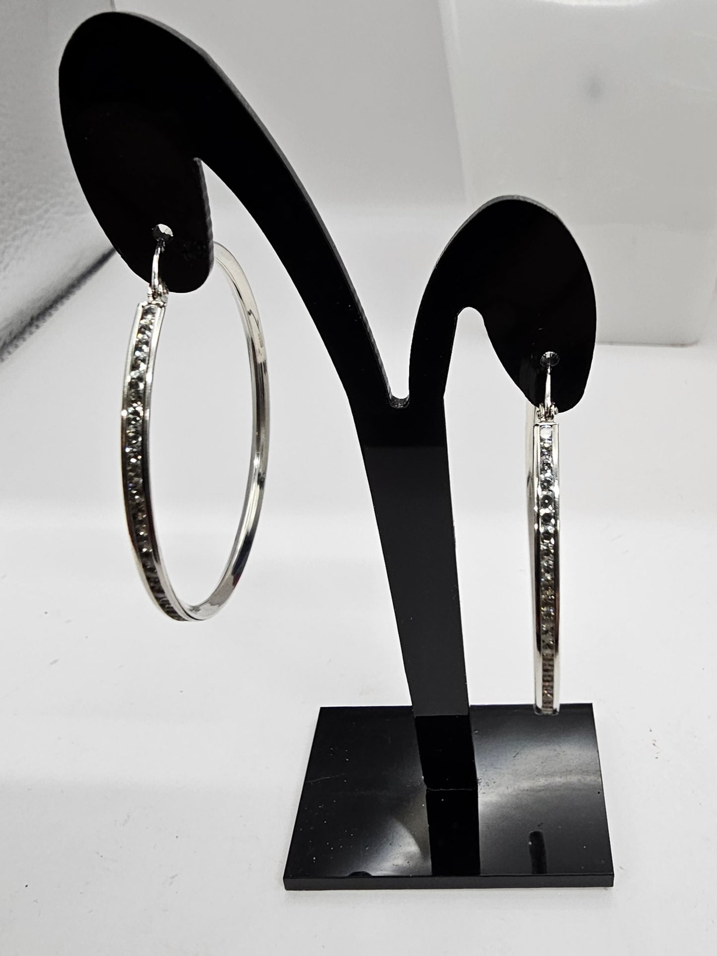 White 18ct gold hoop earrings