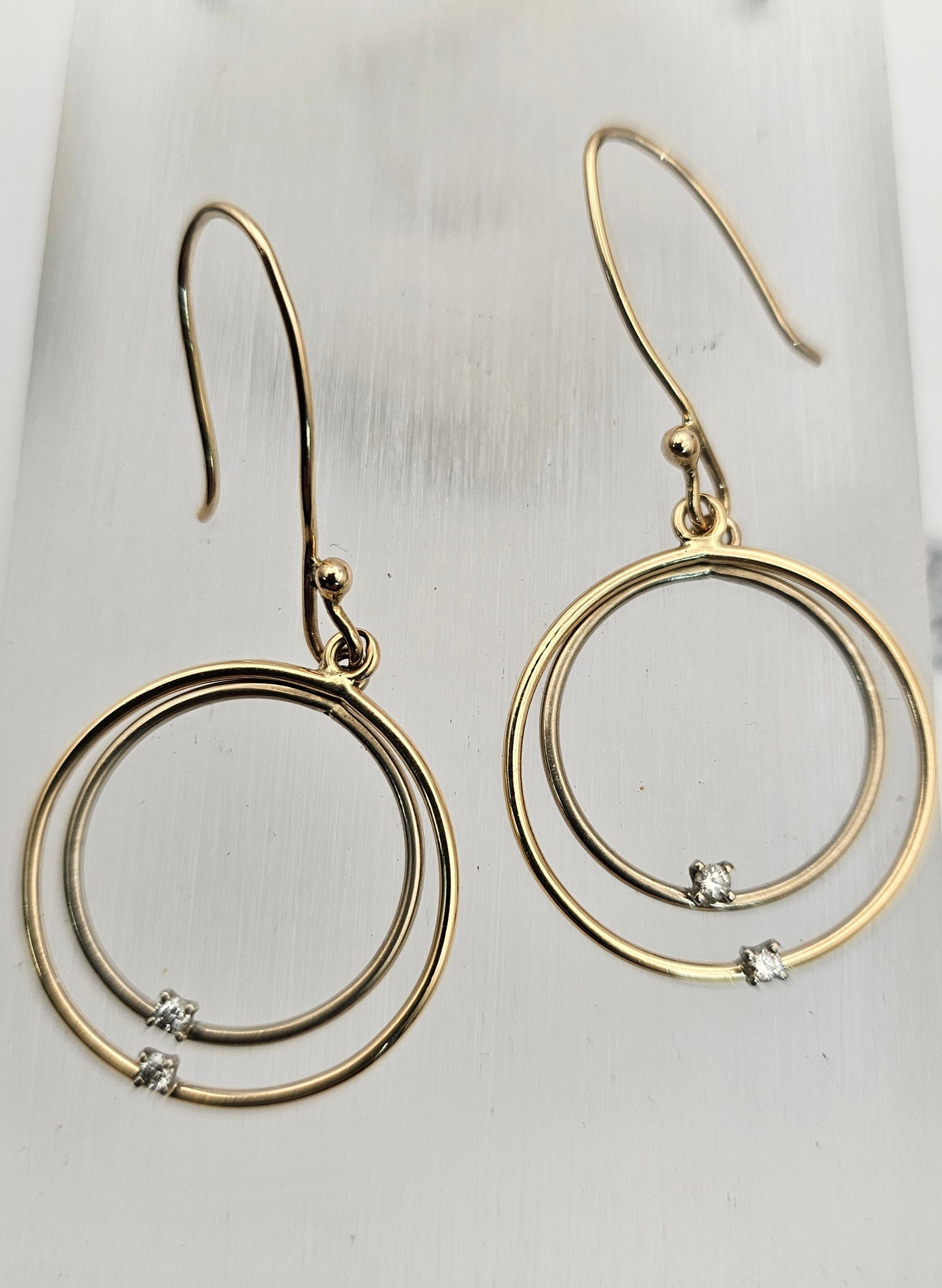 18ct double hoop earrings