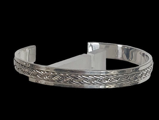 Solid sterling silver (925) cuff bangle