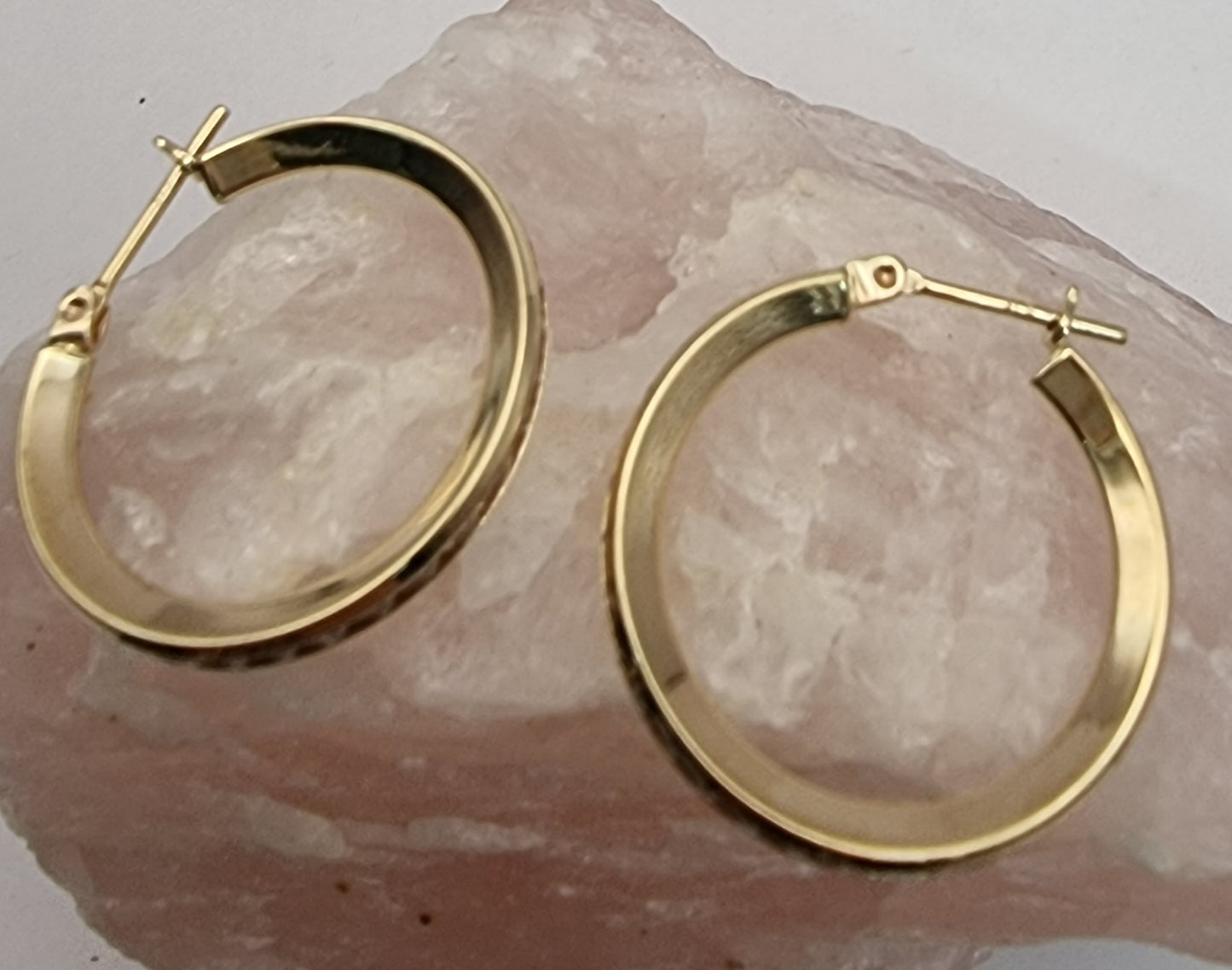 9kt gold Hoop earing