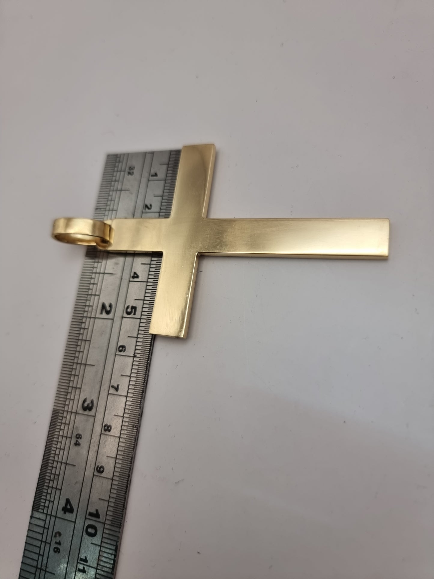 18ct solid gold cross